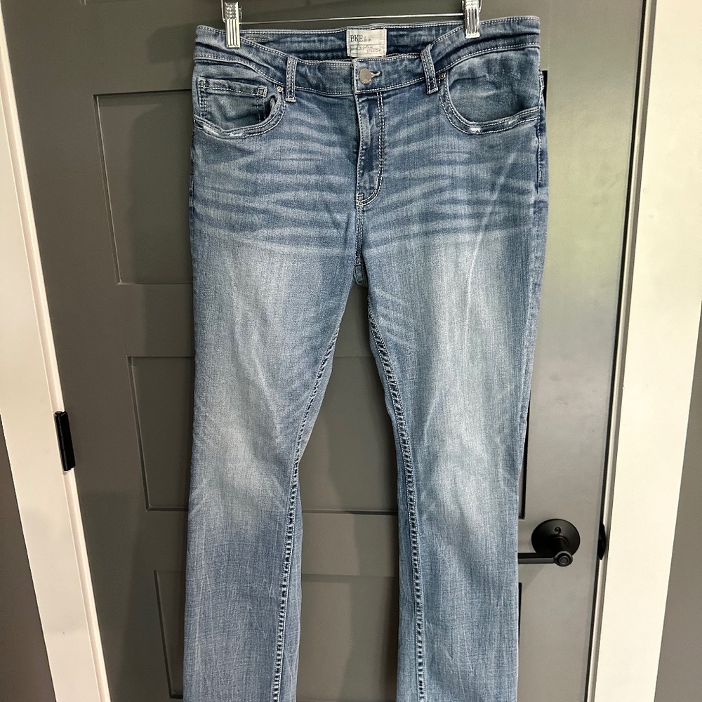 Buckle BKE Denim "Payton Style" Straight Leg Jeans (Women's 32R)